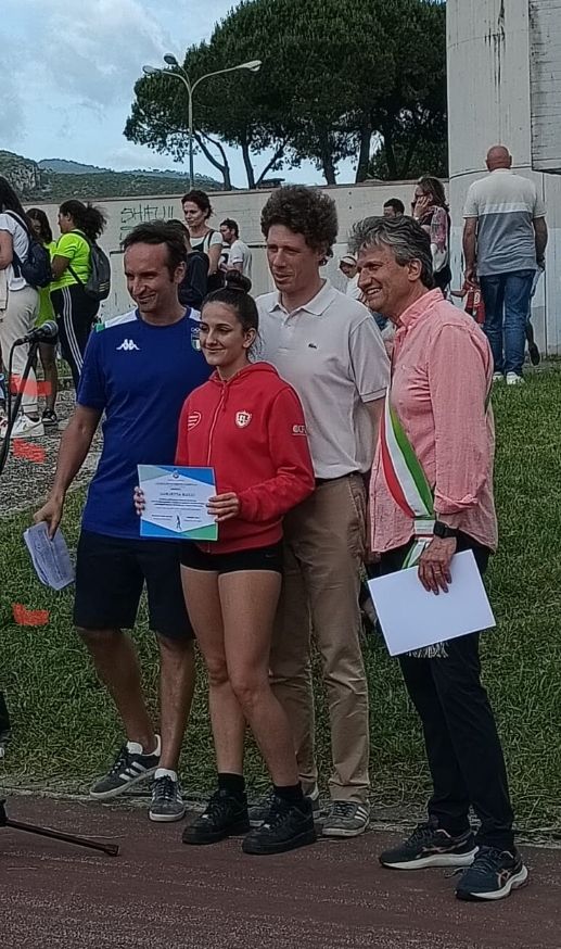 Premiazione di Carlotta Bucci Vice campionessa italiana a squadre Under 12 quest'inverno campioni toscani a squadree vincitrice del torneo Under 14 a Prato